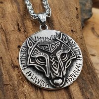 Wolfskopf Halskette verziert mit Runen Silberfarbend aus...
