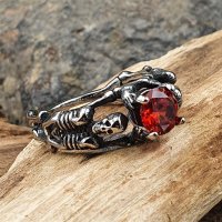 Skelett Ring "BEINAGRIND" aus Edelstahl mit rotem Zirkonia