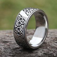 Keltische Ring, verziert mit Triqueta aus Edelstahl 55 (17,5) / 7 US