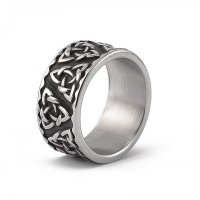 Wikinger Ring "ALENJA" mit Keltischen Knoten aus Edelstahl
