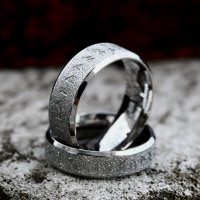 Futhark Runen Ring aus Edelstahl - Farbe Silber - 8 mm