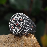 Wikinger Ring "HOD" verziert mit Roten Steinen...