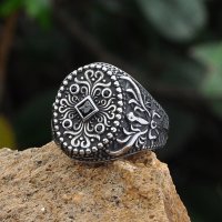 Wikinger Ring "HOD" verziert mit Schwarzen Steinen aus Edelstahl