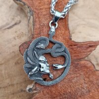 Medusa Schmuckanhänger verziert mit einer Schlange...