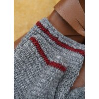 Wollsocken, gehäkelt, grau-weinrot
