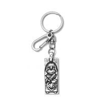 Viking Warrior Keychain “Eirikr” – Norse Fighter with Clasp