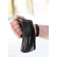 Hornbecher aus echtem Horn mit Horse Lords-Motiv