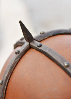 Der Gjermundbu Helm mit vernieteter Brünne, 2 mm Stahl Small: 58 cm x 20,5 cm x 17 cm 2,6 kg