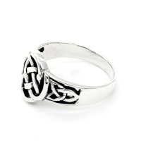 Ring aus 925 Sterling Silber mit keltischen Muster verziert