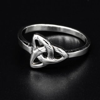 Keltischer Knoten Ring "KIRANI" aus 925 Sterling Silber