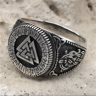 Valknut Ring verziert mit Runen und der Midgardschlange aus 925 Sterling Silber