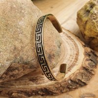 Asatru bracelet "SAOIRSE" decorated with meander ornaments made of bronze