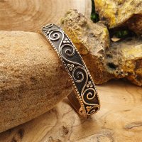 Medieval bracelet &quot;BARBARA&quot; with spiral pattern made of bronze