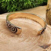 Medieval bracelet "BARBARA" with spiral pattern made of bronze