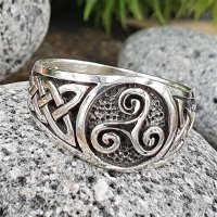 Triskele Ring verziert mit keltische Knoten aus 925 Sterling Silber 56 (17,8) / 7,6 US