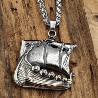 Edelstahl Halskette mit einem Wikingerschiff Anhänger "KNUD" - 60 cm